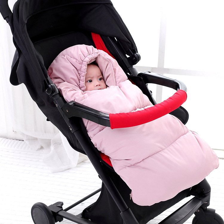 Baby Fußsack für Kinderwagen – Warmer Winter Schlafsack mit Kapuze für Babys