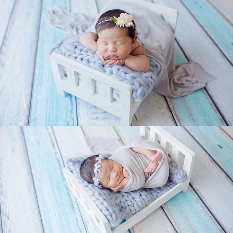 Holzbett für Neugeborenen Fotoshooting – Vintage Babybett Requisite für Fotografie