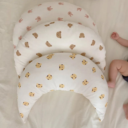 Mondförmiges Kissen für Babys – weiches Kuschelkissen zum Schlafen