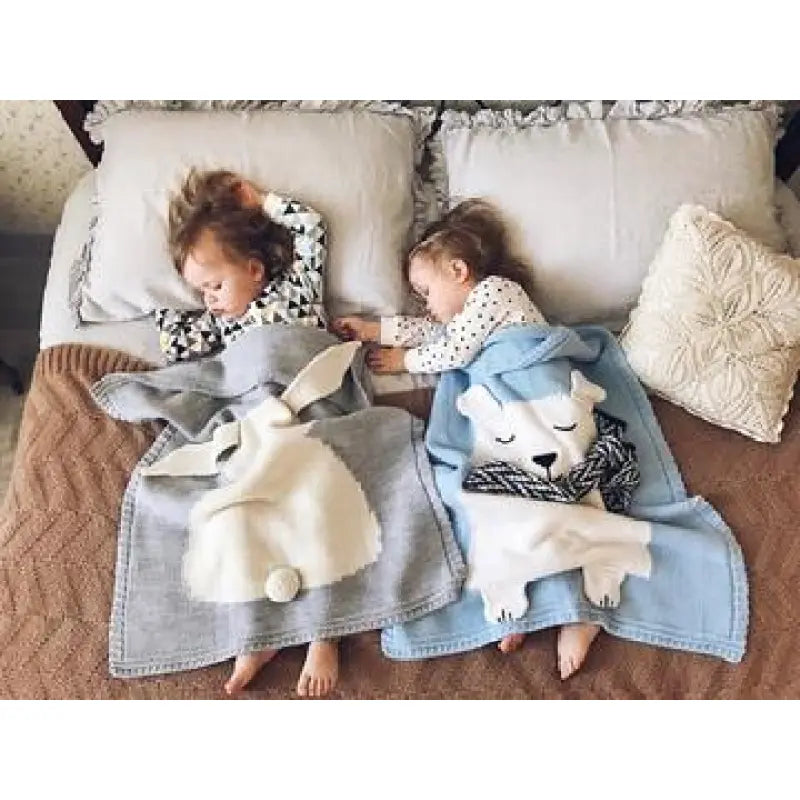 Baby Strickdecke mit Tiermotiv – Kuscheldecke mit 3D-Design für Kinder