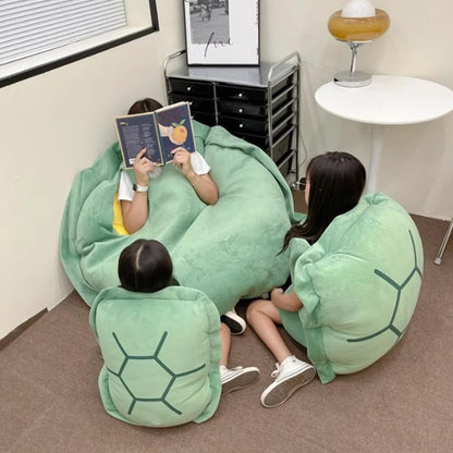 Kuschelbares Plüschkissen zum Mitnehmen