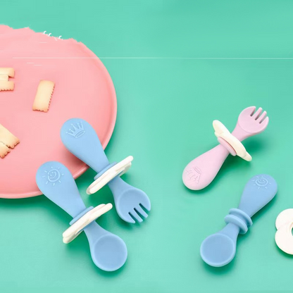 Baby Besteck Set aus Silikon – Lernlöffel & Gabel mit Sicherheitsring für Kleinkinder
