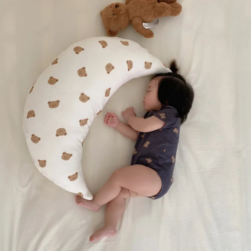 Mondförmiges Kissen für Babys – weiches Kuschelkissen zum Schlafen