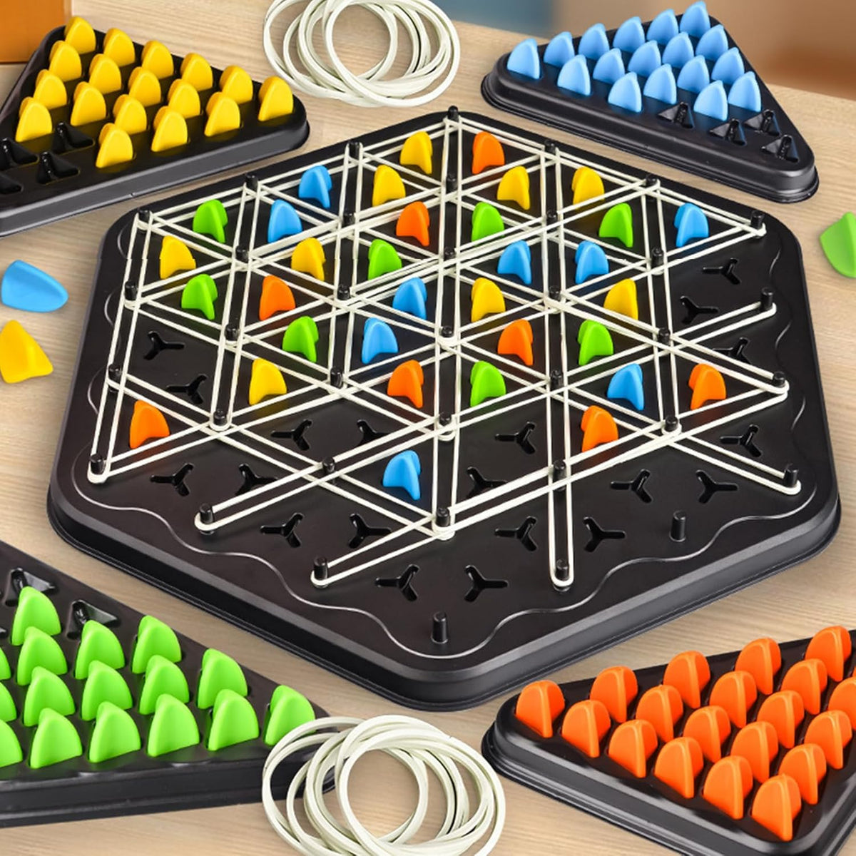 Gummiband-Schach Denkspiel