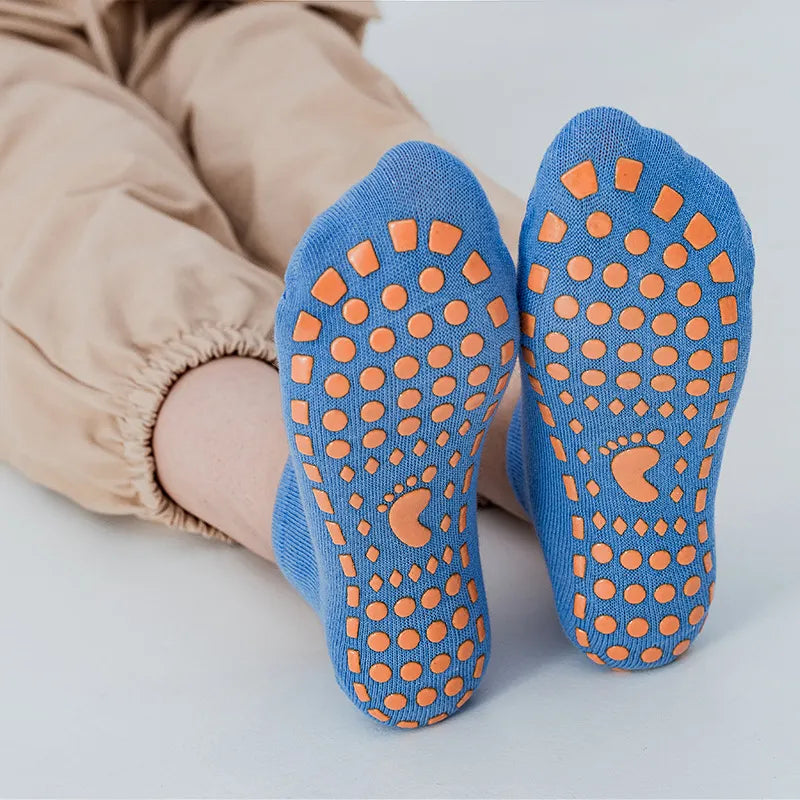 Sichere Anti-Rutsch Socken Schuhe für Kinder