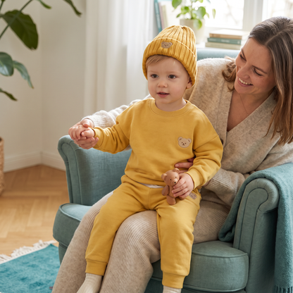 Baby-Outfit mit besticktem Bären-Sweatshirt & passender Jogginghose