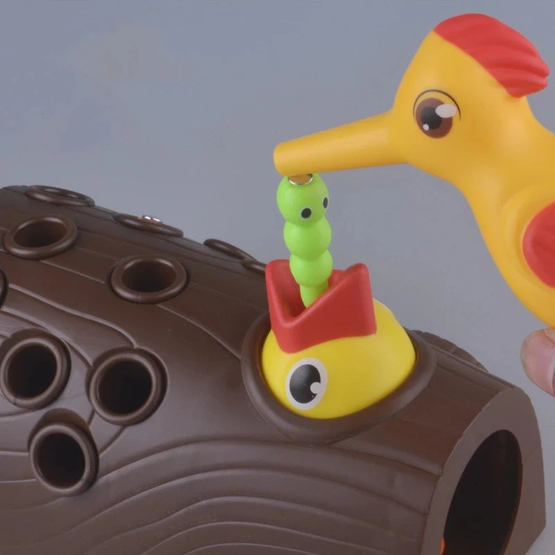 Fördert Geschicklichkeit – Magnetisches Specht-Spiel
