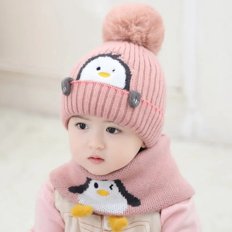 Warmer Pinguin-Look – Strickmütze & Schal-Set für Kinder