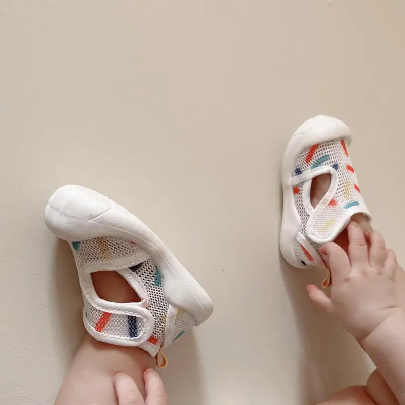 Leichtes Anziehen - Kinder-Sandalen