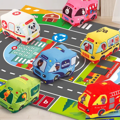 Cartoon-Abenteuer – Auto-Spielmatte mit Stofffahrzeugen für Kinder