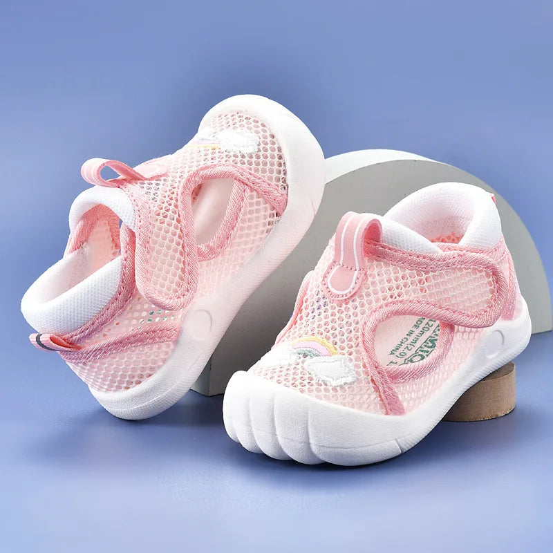 Luftig & Sicher – Atmungsaktive Mesh-Kinderschuhe