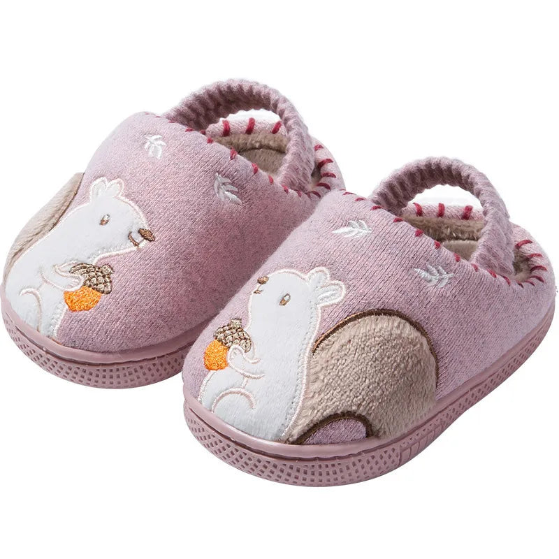 Lustige Cartoon-Hausschuhe für Kinder mit Bärenmotiv – Bequeme und warme Fleece-Slipper